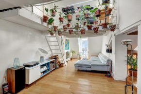 Pretty Parisian Penthouse